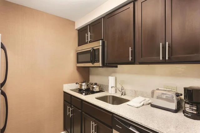 جناح بسرير كينج وسريرين كوين لذوي الإعاقة، Homewood Suites Atlanta Airport North 5/6