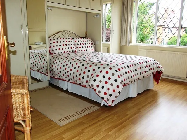 غرفة بسرير مزدوج بحمام مشترك، Gayton B&amp;B 3/7