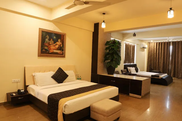 جناح عائلي، Regenta Central Mewargarh 1/2