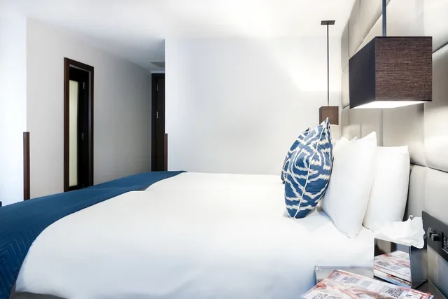 غرفة ديلوكس ثلاثية بسرير كوين وسرير فردي، Montcalm Chilworth Townhouse, Paddington 5/9