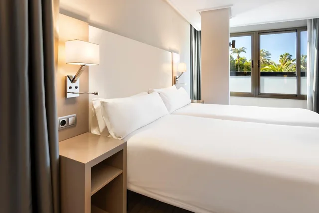غرفة ديلوكس بسرير كوين، B&B HOTEL Cartagena Cartagonova 3/4