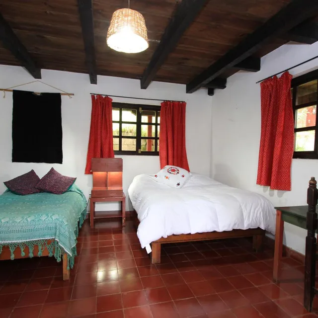 غرفة ثلاثية بإطلالة على الحديقة، Hotel Na Bolom 1/9