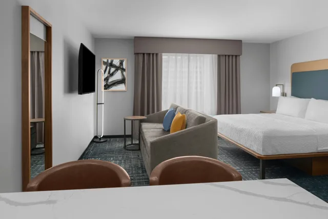 جناح استوديو بسرير كينج لذوي الإعاقة، Homewood Suites by Hilton Charlotte Uptown First Ward 1/3