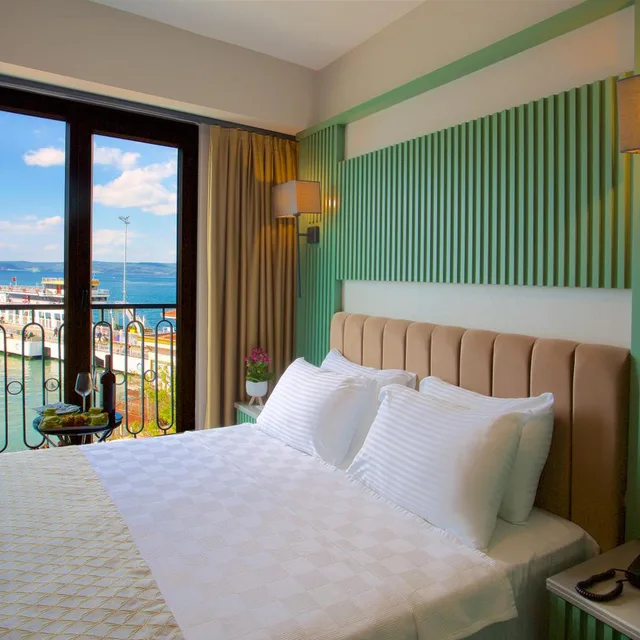 Room, Double Bed, Sea View, Aspen Hotel Canakkale 2/4