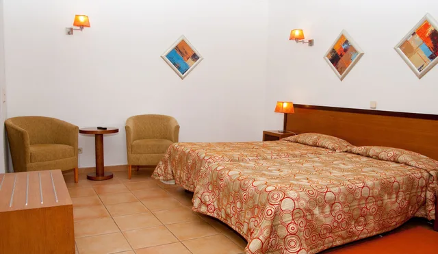 غرفة قياسية بسرير مزدوج أو سريرين منفصلين، Hotel Pinhal Do Sol 5/7