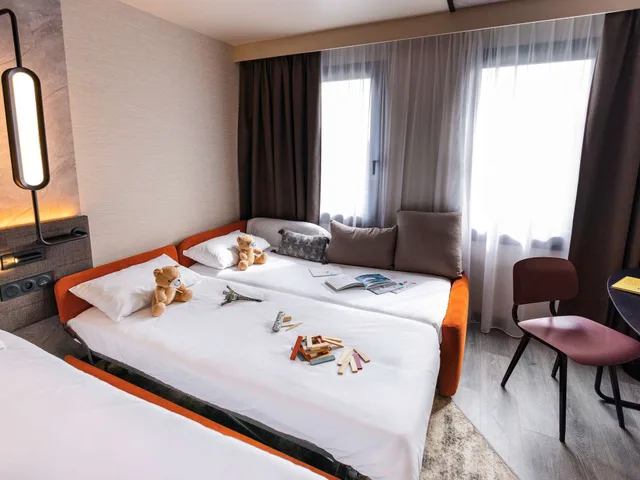 Superior, Family, Multiple Beds، Novotel Paris Suresnes Longchamp 6/10