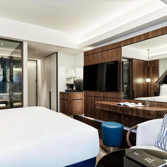 غرفة كلاسيكية بسرير كينج وسرير كوين، Athens Capital Hotel - MGallery Collection 3/4