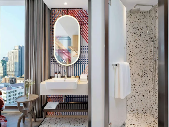 Deluxe, Twin Beds, Mercure Bangkok Surawong 5/6