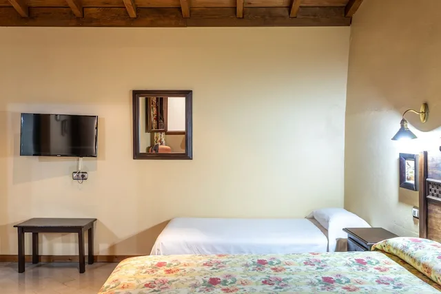 غرفة عائلية ثلاثية بسرير مزدوج وسرير فردي، Sao Joao de Deus by RIDAN Hotels 3/8