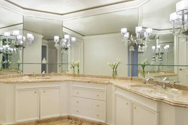 جناح بسرير كينج بإطلالة على المرسى بشرفة، The Ritz Carlton Marina Del Rey 3/3