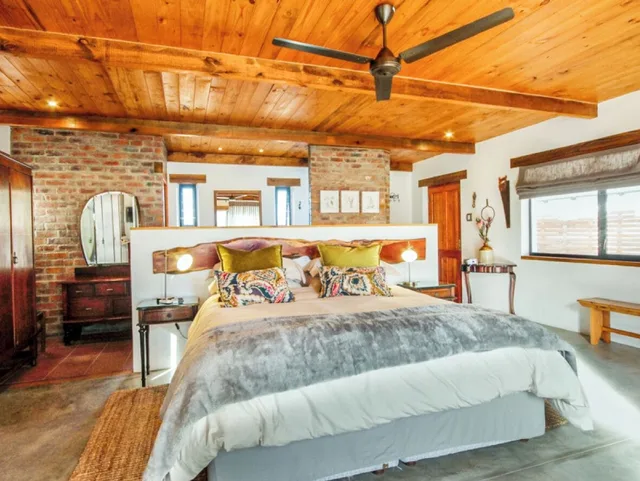 Cottage, King Bed, Duikersdrift Winelands Country Escape 4/9
