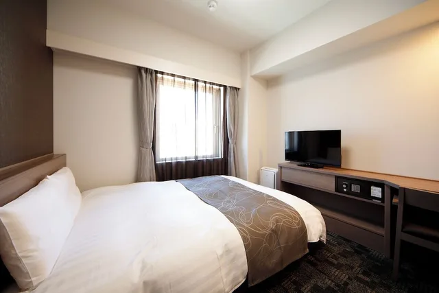 Superior, Double Bed, Dormy Inn Nagano 2/3