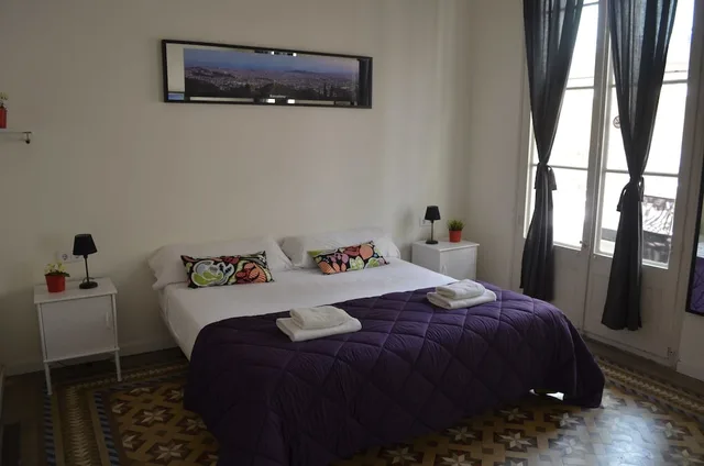 غرفة قياسية بسرير مزدوج بحمام مشترك، 360 Hostel Barcelona Arts&Culture 3/5