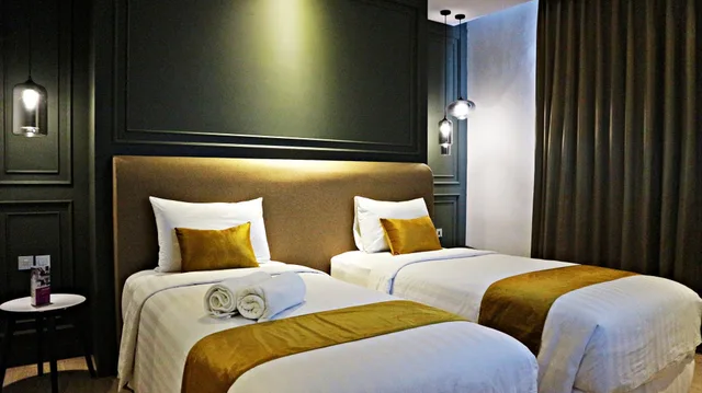 غرفة ملكية ديلوكس بسريرين منفصلين، Hotel Shalva Jakarta 3/4