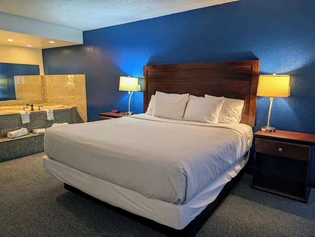 جناح بسرير كينج، Travelodge by Wyndham Enid 4/9