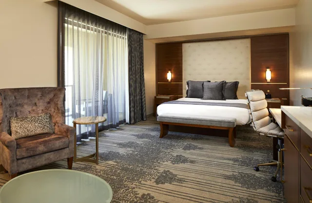 جناح جونيور ركني بسرير كينج، Legacy Resort Hotel And Spa 3/3
