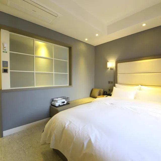 غرفة بسرير مزدوج بجاكوزي، Brooks Hotel 1/10