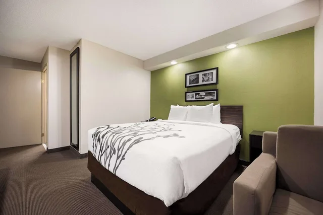 غرفة بسرير كوين، Sleep Inn Athens I-65 2/3