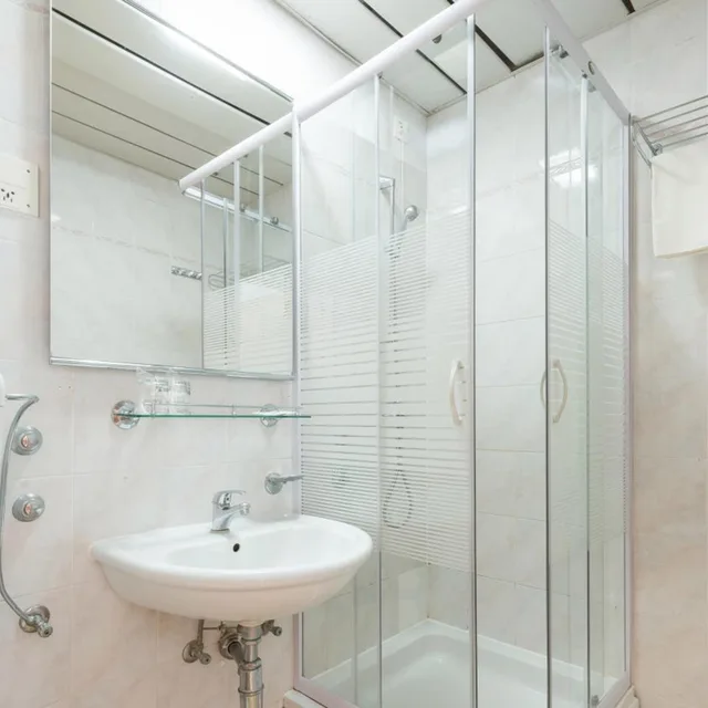غرفة قياسية مفردة بإطلالة على المتنزه بشرفة، Splendid Hotel Dubrovnik 10/10