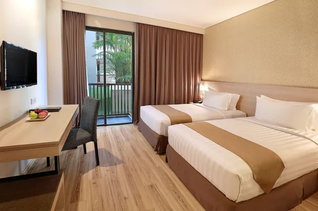 غرفة ديلوكس بسريرين منفصلين، Swiss-Belhotel Sorong 1/3
