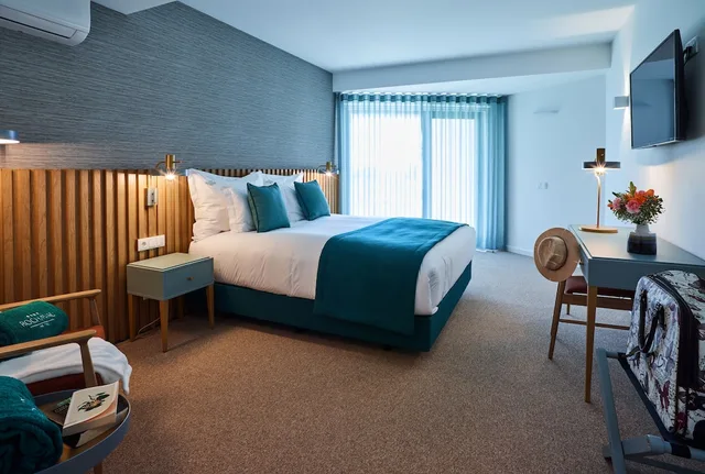 غرفة سيغنتشر بسرير كينج، Rochavau Hotel 1/3