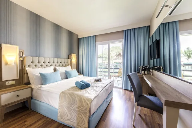 Village, Classic, Family, Suite, Double Bed, Sofa، TUI MAGIC LIFE Masmavi 2/10