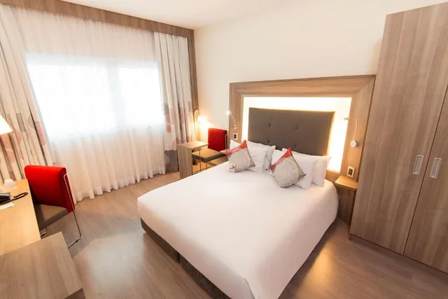 غرفة سوبيريور بسرير مزدوج، Novotel Santos Gonzaga 3/5