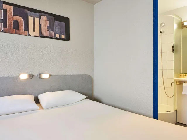 غرفة قياسية بسرير مزدوج، Ibis Budget Versailles Chateau Saint Cyr 5/10