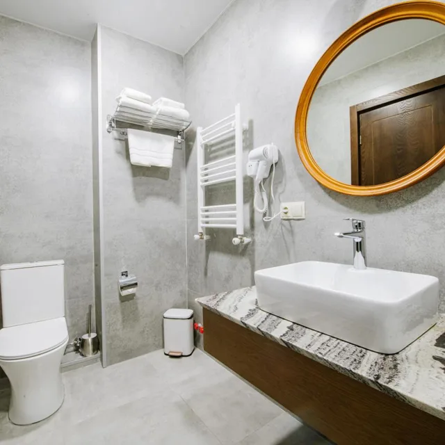 غرفة كبيرة بسرير مزدوج أو سريرين منفصلين في الملحق، Gudauri Inn 6/9