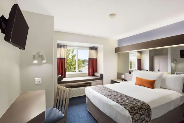 غرفة بسرير كوين، Microtel Inn Louisville East 1/1