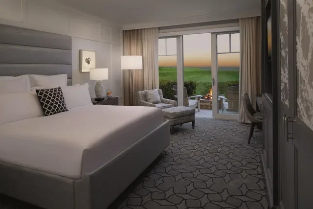 Room, 2 Queen Beds, Terrace, The Ritz Carlton Half Moon Bay 5/8