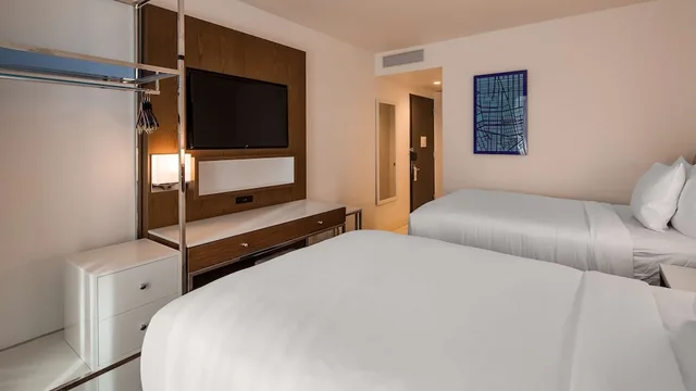 غرفة قياسية كبيرة بسريرين مزدوجين لذوي الإعاقة، Best Western Premier Empire State Hotel 3/9