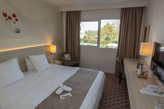 غرفة كومفورت بسرير كوين، Best Western Plus Le Roof 6/10