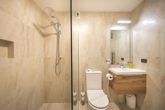 2 Bedrooms, Family, Apartment, King and Twin Beds, Mountain View, 2 Bathrooms، Lomond Lodge 6/7