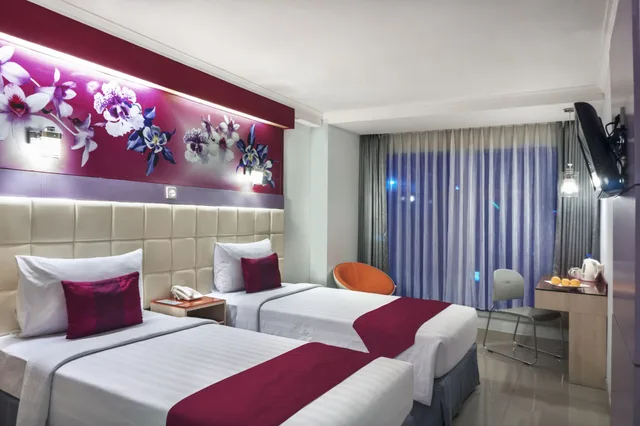 Standard, Twin Beds, favehotel Premier Cihampelas 1/4