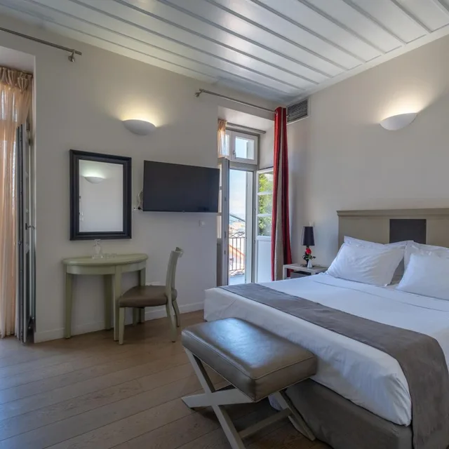 Superior, Double or Twin Bed, Grand Sarai Nafplio 4/6