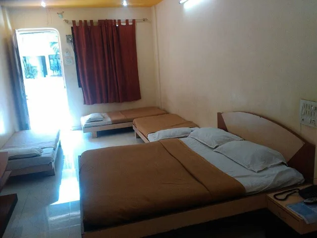 Executive, Family, 6 Beds, Hotel Royale Heritage 5/8