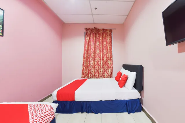 غرفة قياسية ثلاثية، Hotel O Destiny Riverside Hotel 3/7