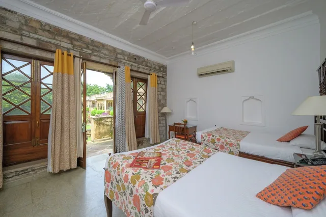 Heritage, World, Twin Beds، Neemrana's - Deo Bagh 2/10