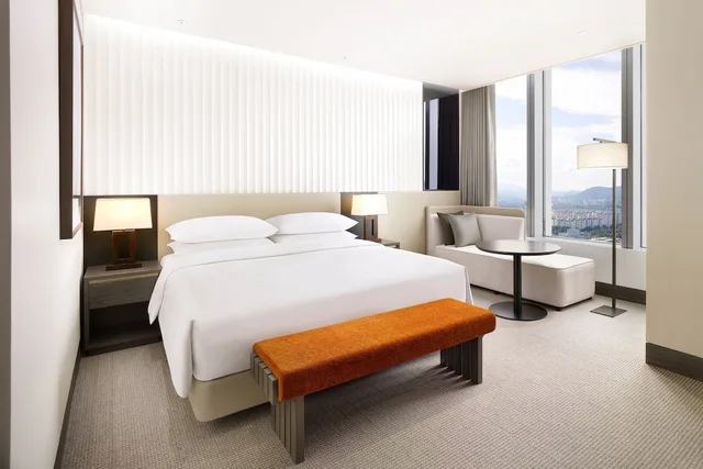 غرفة ديلوكس بسرير كينج، Hotel Onoma Daejeon, Autograph Collection 1/3