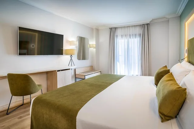 Deluxe, King Bed, Balcony, Barcelo Isla Canela 8/10