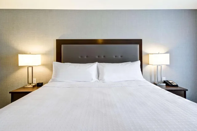 1 Bedroom, Suite, King Bed, Sofa, Homewood Suites By Hilton Phoenix Tempe Asu Area 5/9