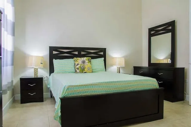 Apartment, 2 Queen Beds, Mountain View, Pool Access, New Kingston Guest Apt At Sonoma Estate 1/6