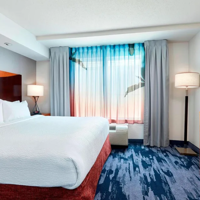 استوديو بسرير كينج مع أريكة، Fairfield Inn And Suites Indianapolis Downtown 2/8