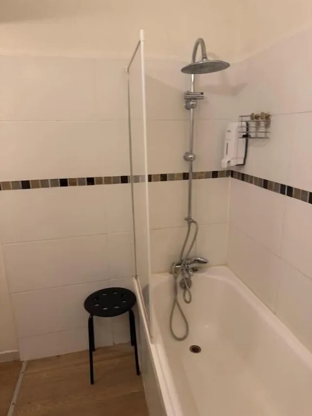 Family, 2 Double and Twin Beds، HOTEL COLISEE VERDUN 2/3