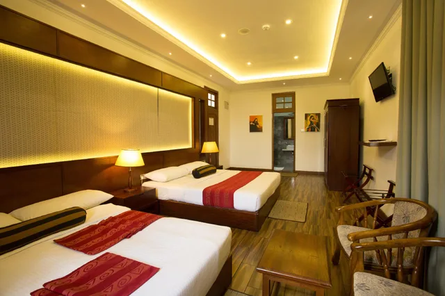 غرفة عائلية، Heaven Seven Hotels 1/2