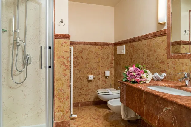 غرفة سوبيريور بسريرين كينج، Hotel Roxy Plaza 5/6