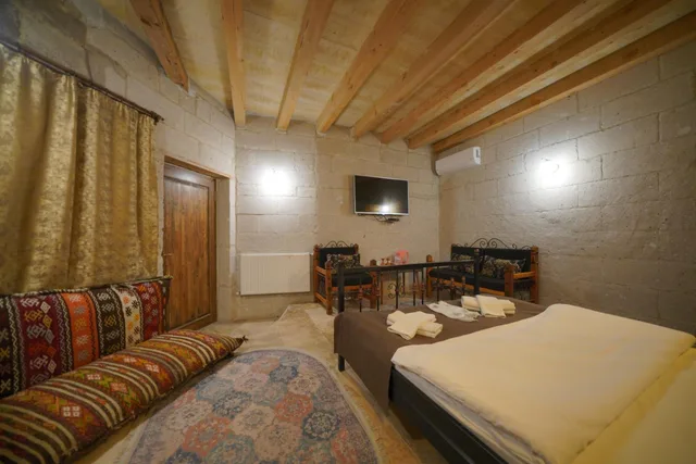 غرفة ديلوكس بسرير مزدوج بحوض استحمام، View Cave Hotel 3/10