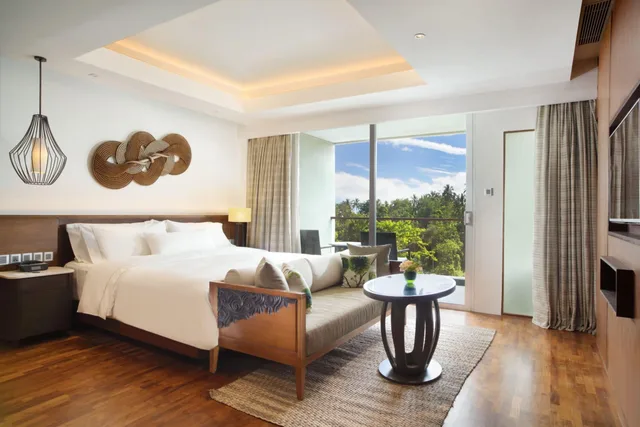 غرفة بسرير كينج بإطلالة على المسبح، The Westin Resort & Spa Ubud Bali 1/6