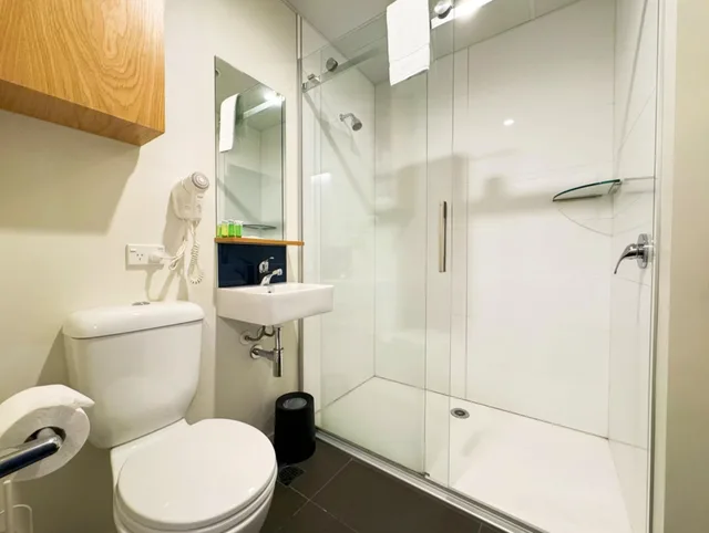 استوديو بسرير كينج، Park Hotel Lambton Quay 3/4